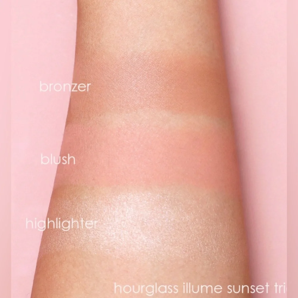 Hourglass Makeup Illume Sheer Color Trio w/ Cream Bronzer, Blush & Highlighter - Picture 3 of 9